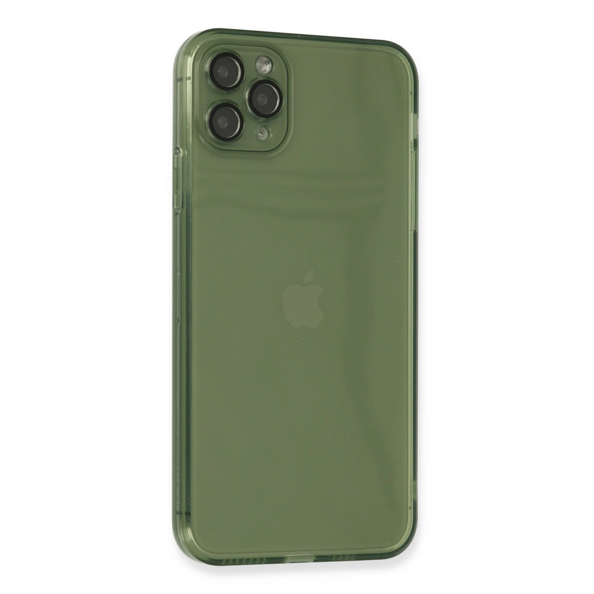 Üç arka kameraya sahip yeşil iPhone, beyaz arka plan üzerinde.