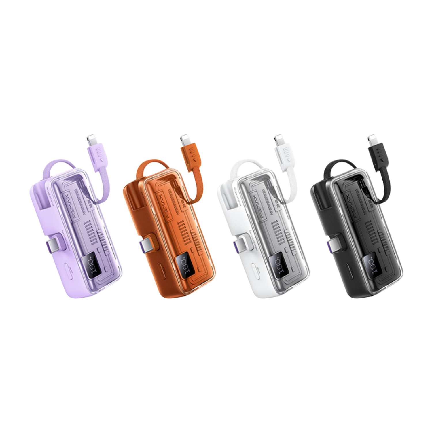 Vier Powerbanks in Lila, Orange, Weiß und Schwarz mit Kabeln.