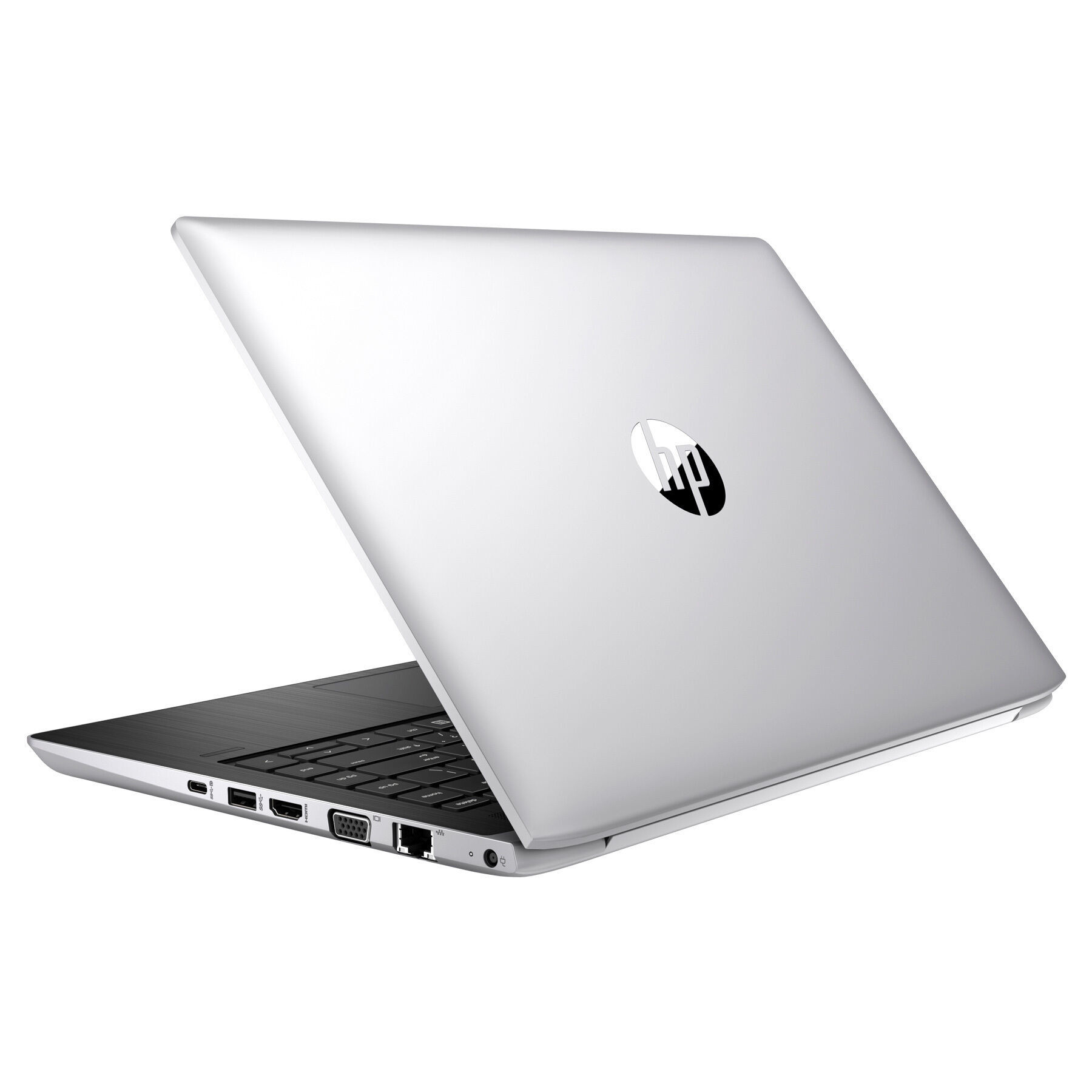 Ein silberner HP Laptop ist geöffnet und zeigt die Tastatur und Anschlüsse.