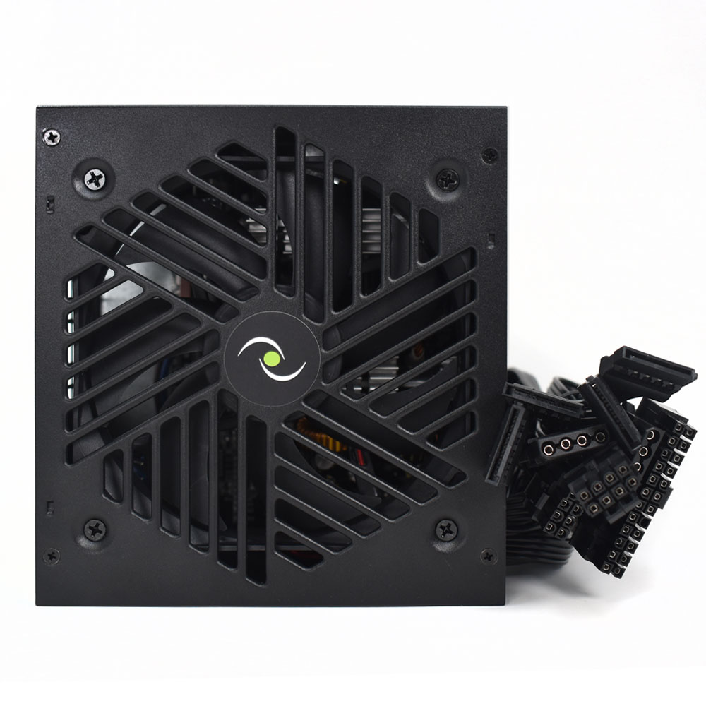 Alimentatore per computer nero con griglia della ventola e cavi a lato.