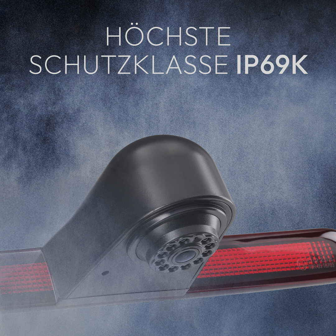 Eine Rückfahrkamera mit einer roten Rückleuchte und der Aufschrift "HÖCHSTE SCHUTZKLASSE IP69K".