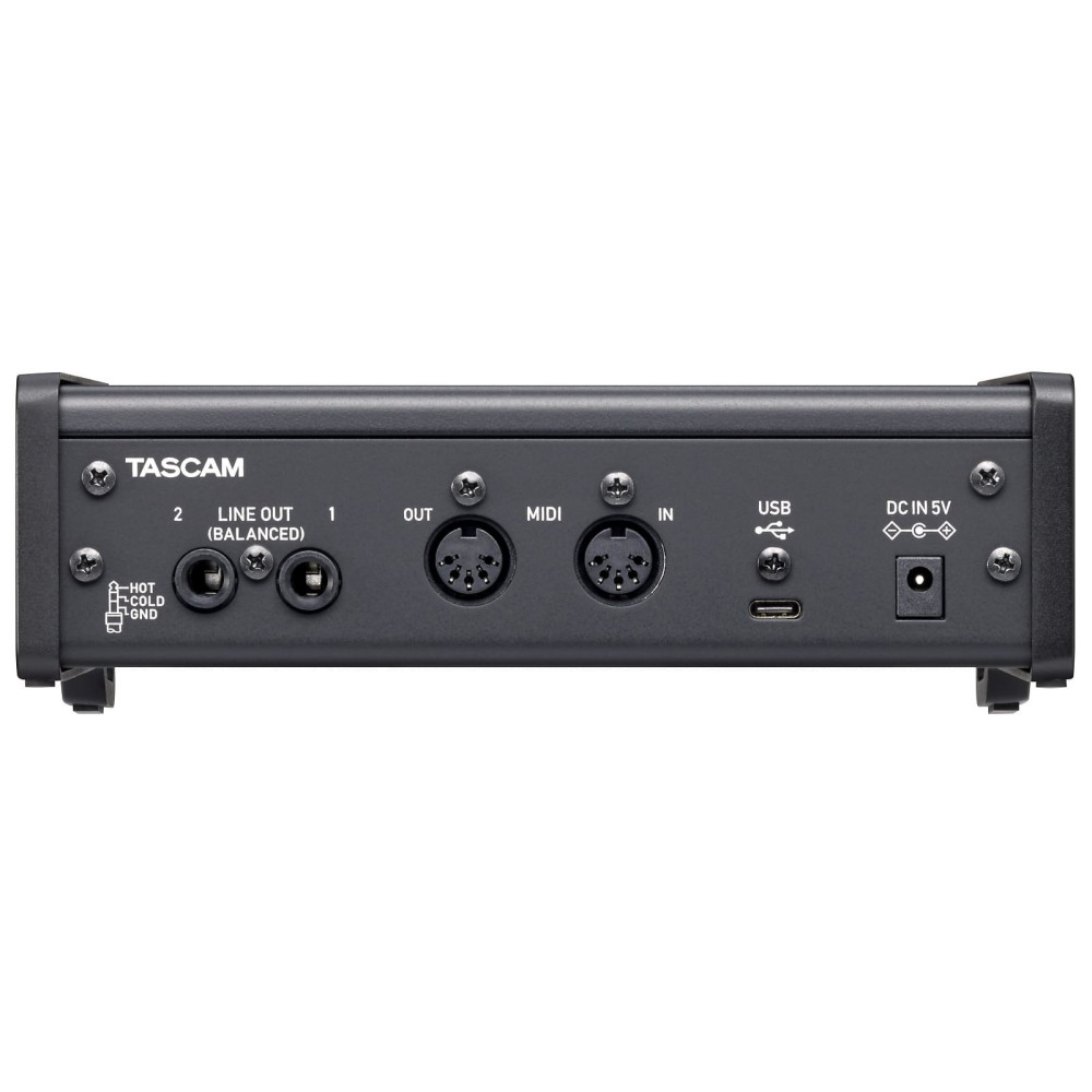 Tył urządzenia TASCAM z portami Line Out, MIDI In/Out, USB i DC.