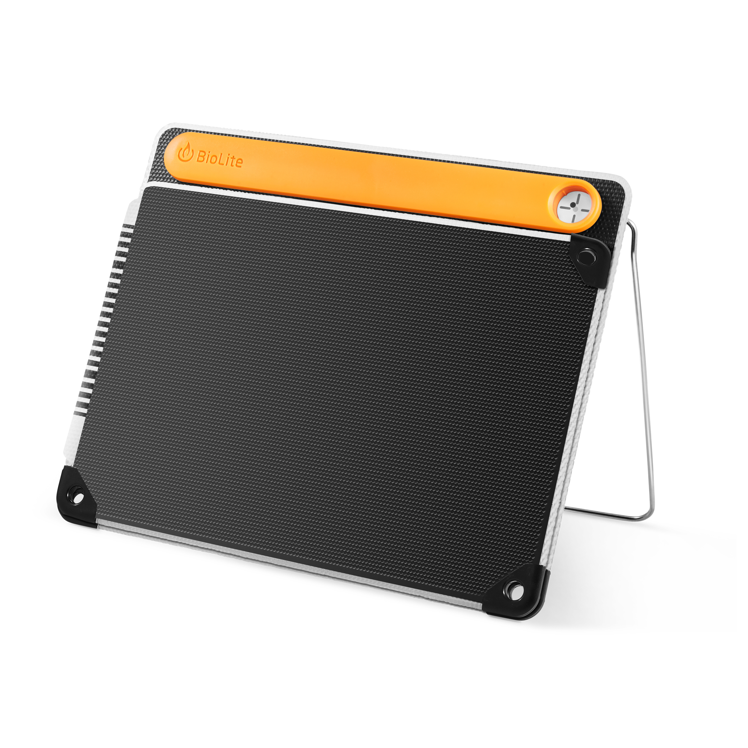 Pomarańczowy panel słoneczny z czarnym wzorem kratki i srebrną podstawką.