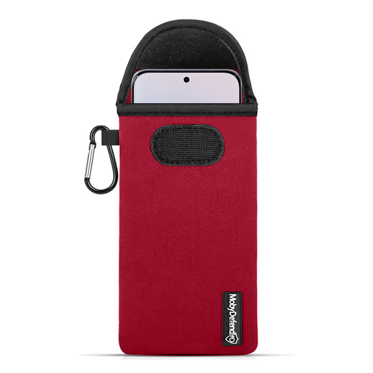 Rode telefoonhoes met karabijn en klittenband, telefoon zichtbaar bovenaan.