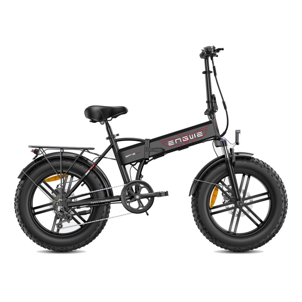 Bicicleta eléctrica plegable negra de llantas anchas, con portaequipajes y logo rojo.