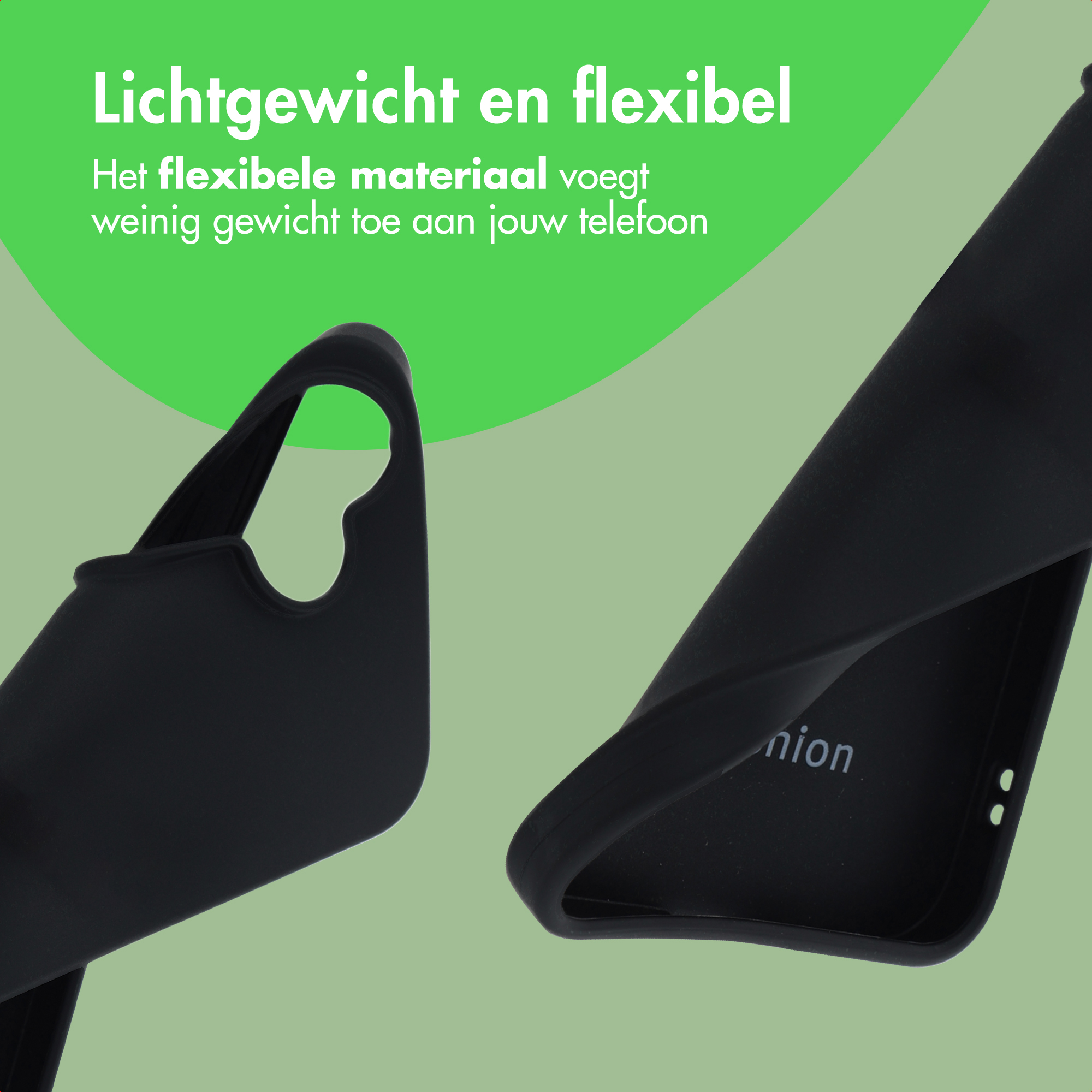 Coque de téléphone noire en matière souple, légère et pratique.