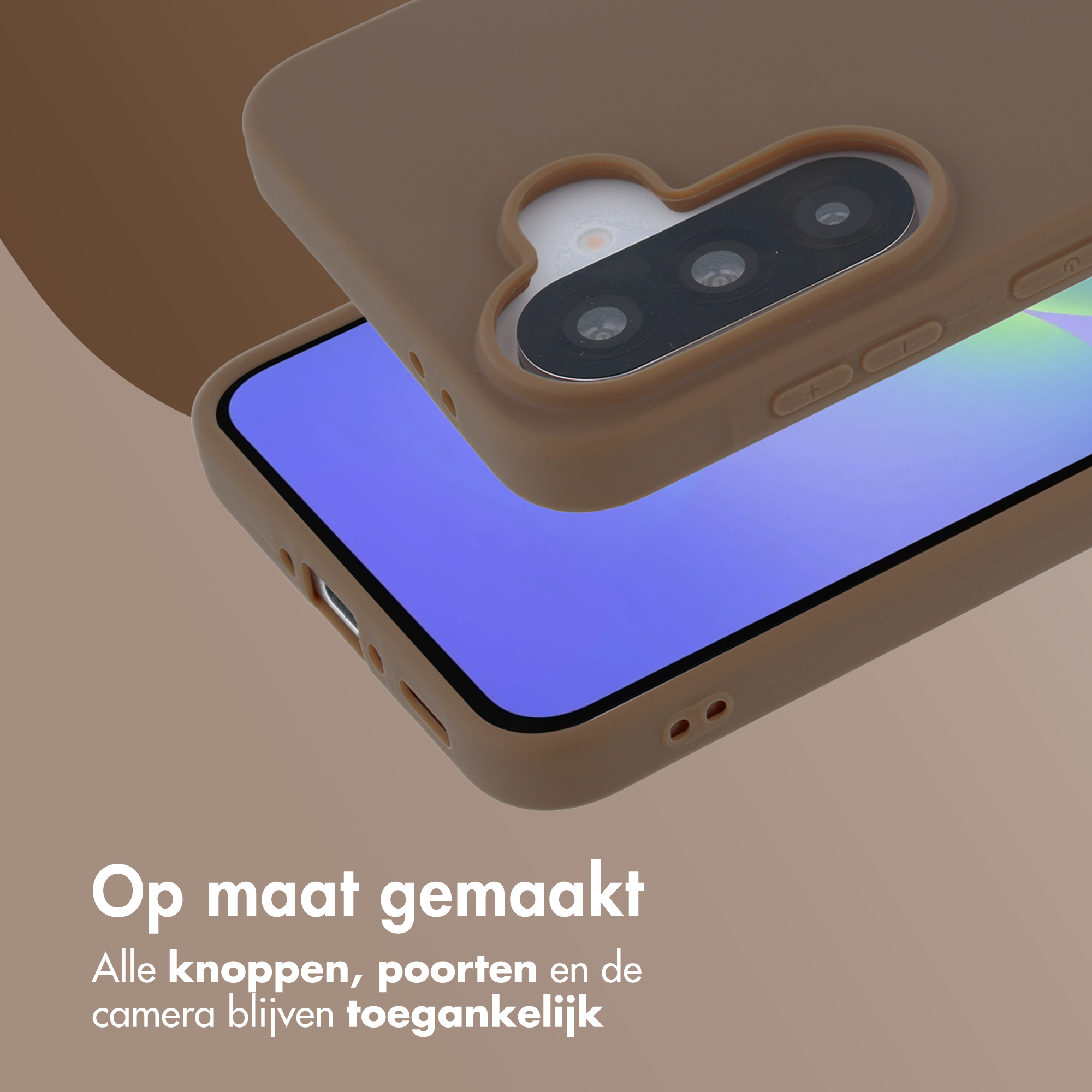 Une coque de téléphone marron sur un smartphone à écran bleu.