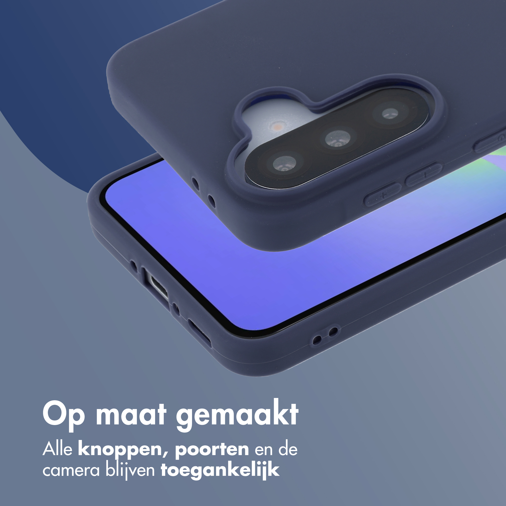 Donkerblauwe telefoon met hoesje. Knoppen en poorten zichtbaar.