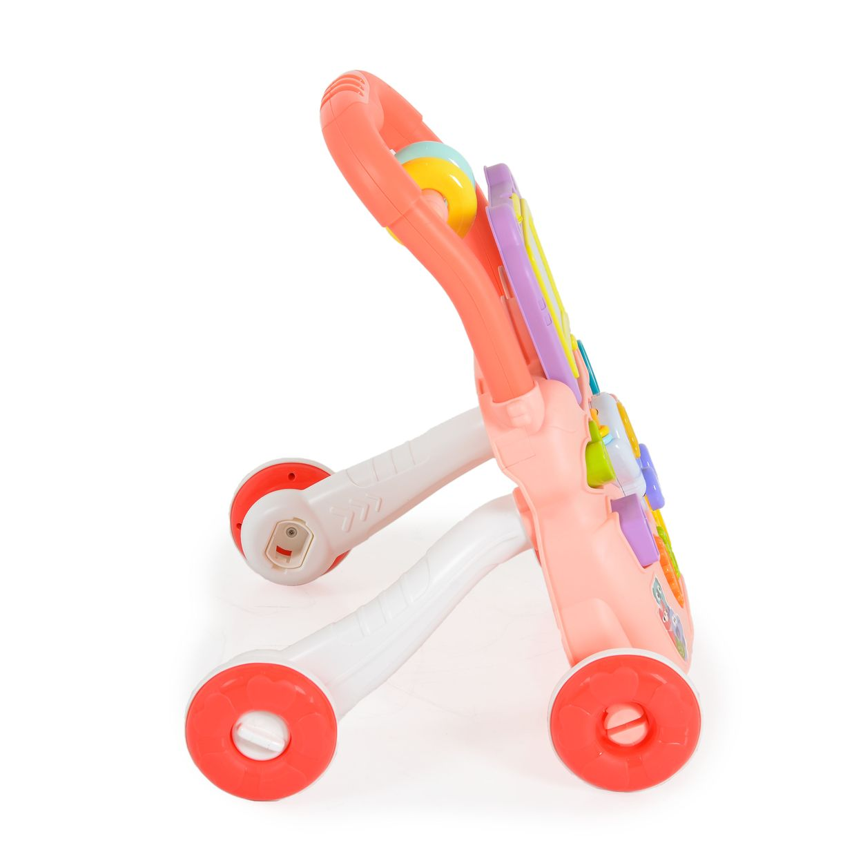 Ein rosa-weißer Lauflernwagen mit bunten Spielzeugen und roten Rädern.