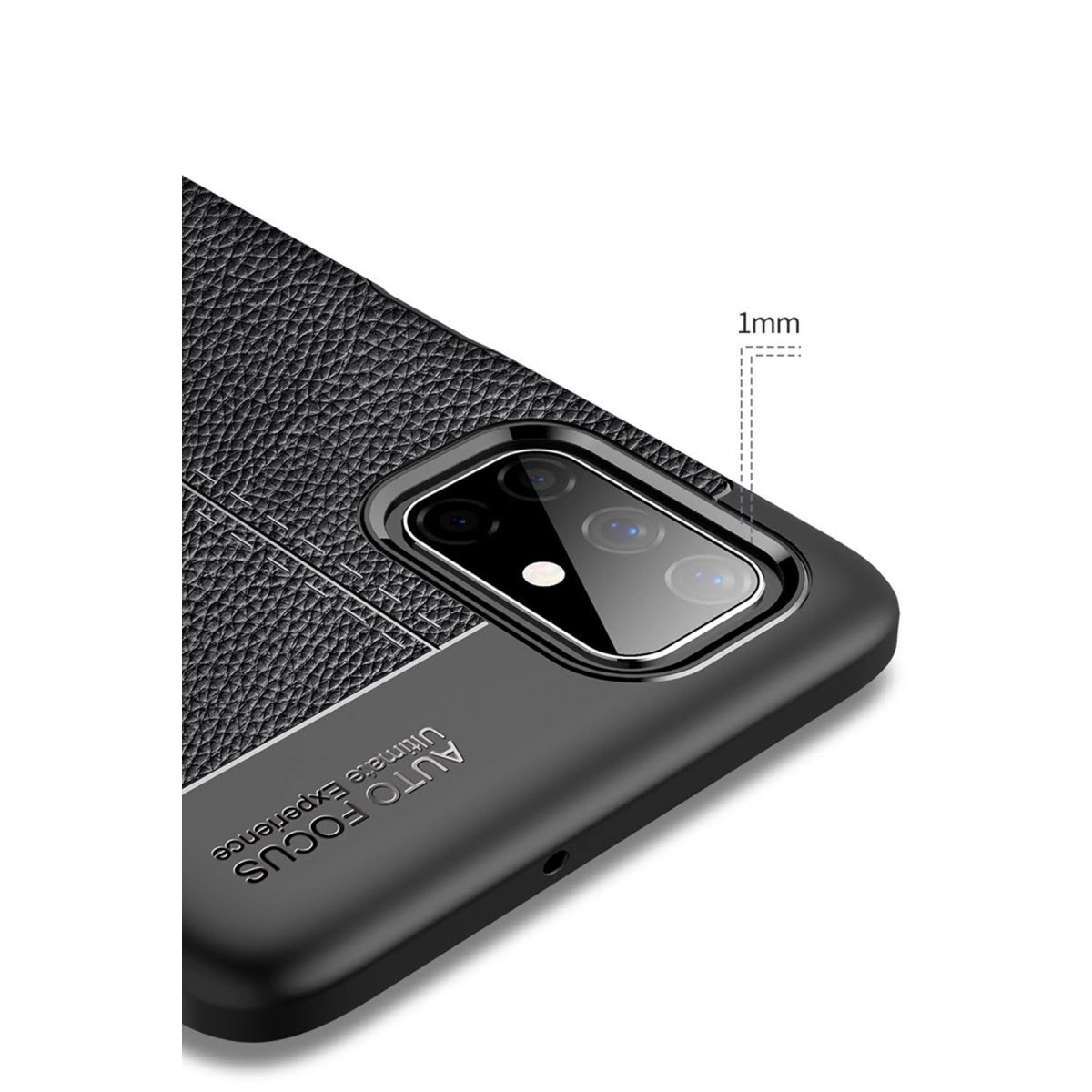 Kamera boşluklu ve 1 mm işaretli siyah telefon kılıfı.