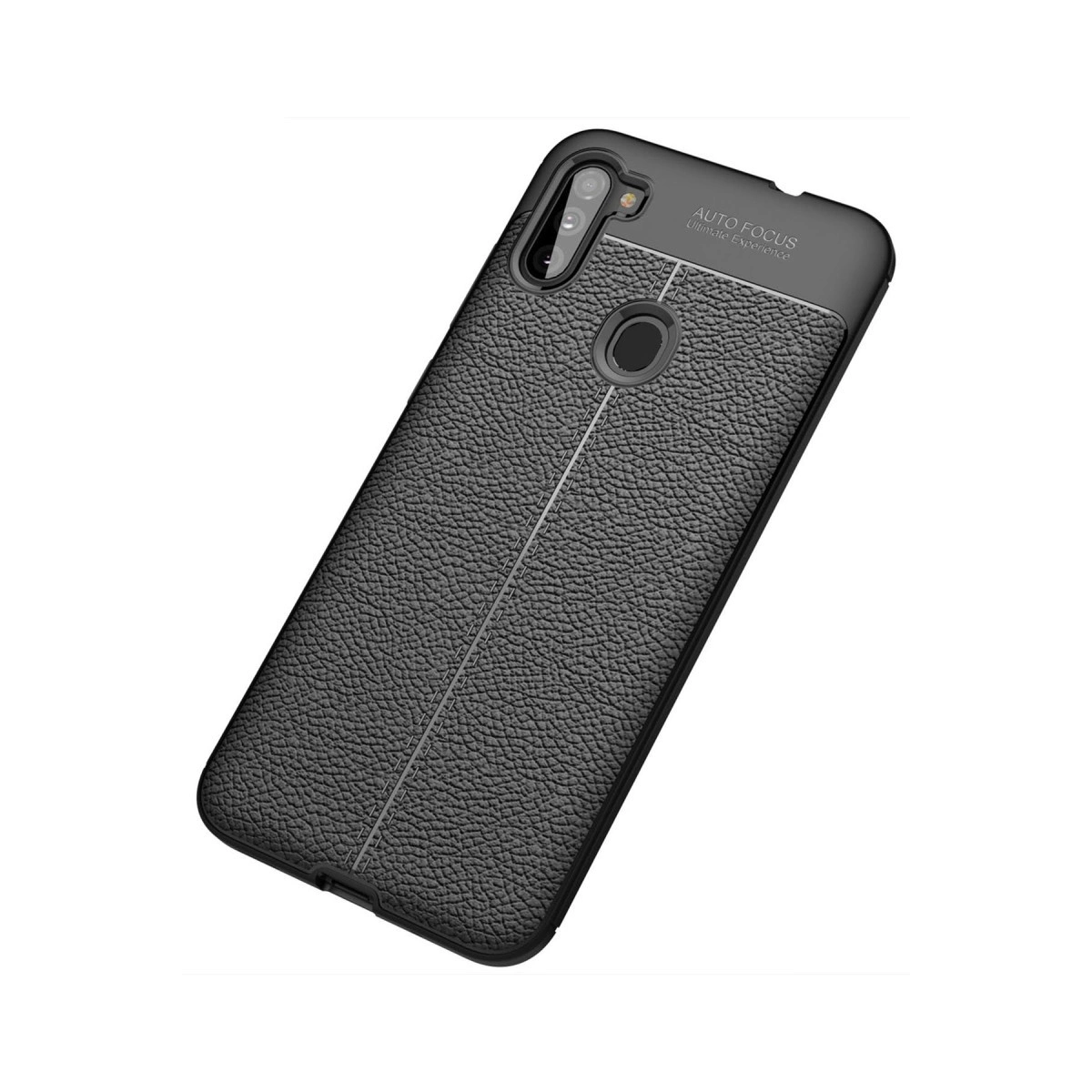 Dokulu siyah telefon kılıfı, kamera açıklığı ve yazı.