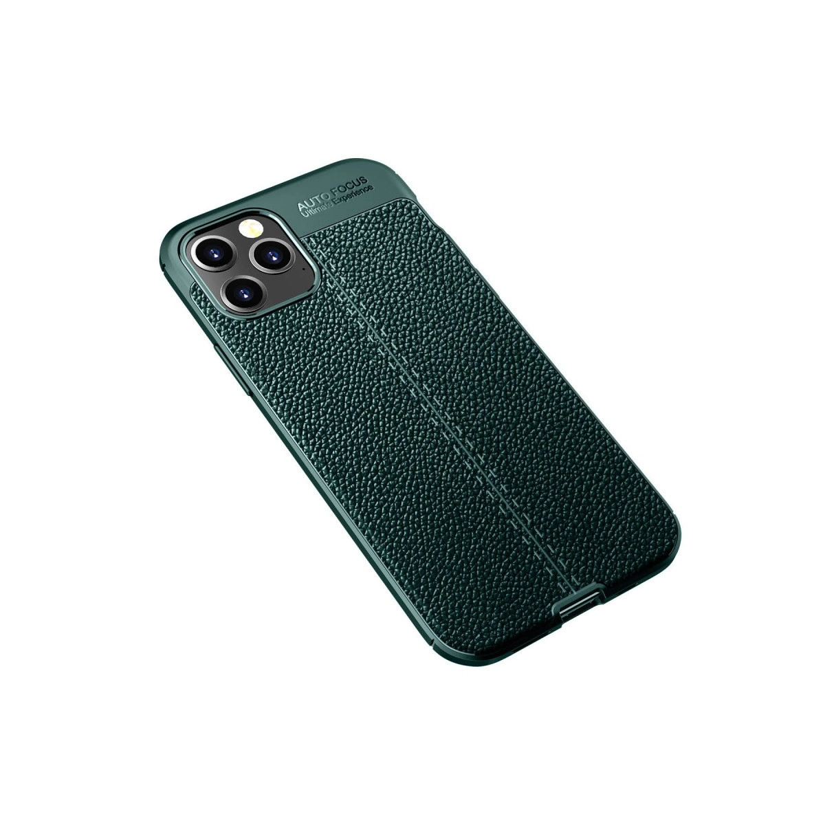 Üç kamera lensli, 'AUTO FOCUS' yazılı, koyu yeşil dokulu telefon kılıfı.