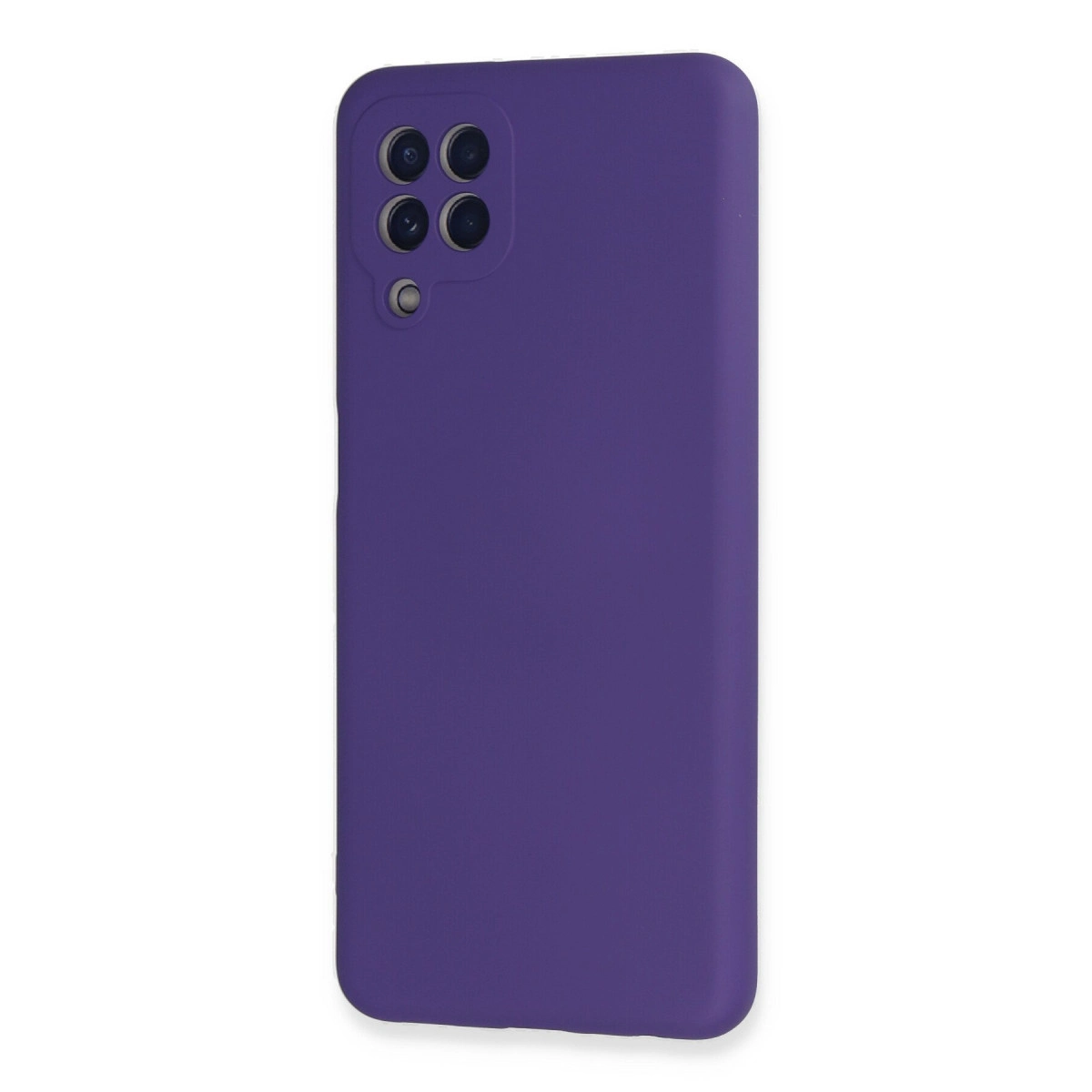 Dört kamera lensli ve flaşlı mor telefon kılıfı.