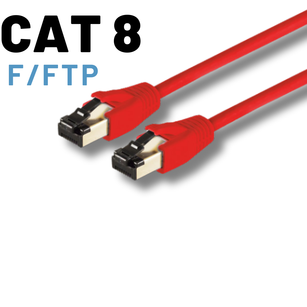 Altın kaplama konektörlü iki kırmızı CAT 8 F/FTP ağ kablosu.