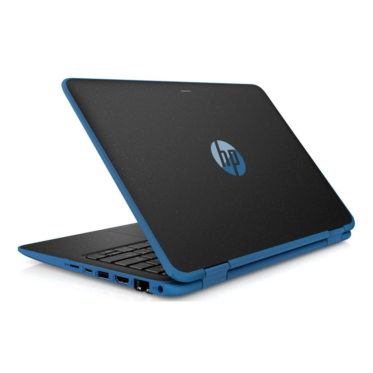 Schwarzer HP Laptop mit blauer Umrandung, geöffnet auf weißem Hintergrund.