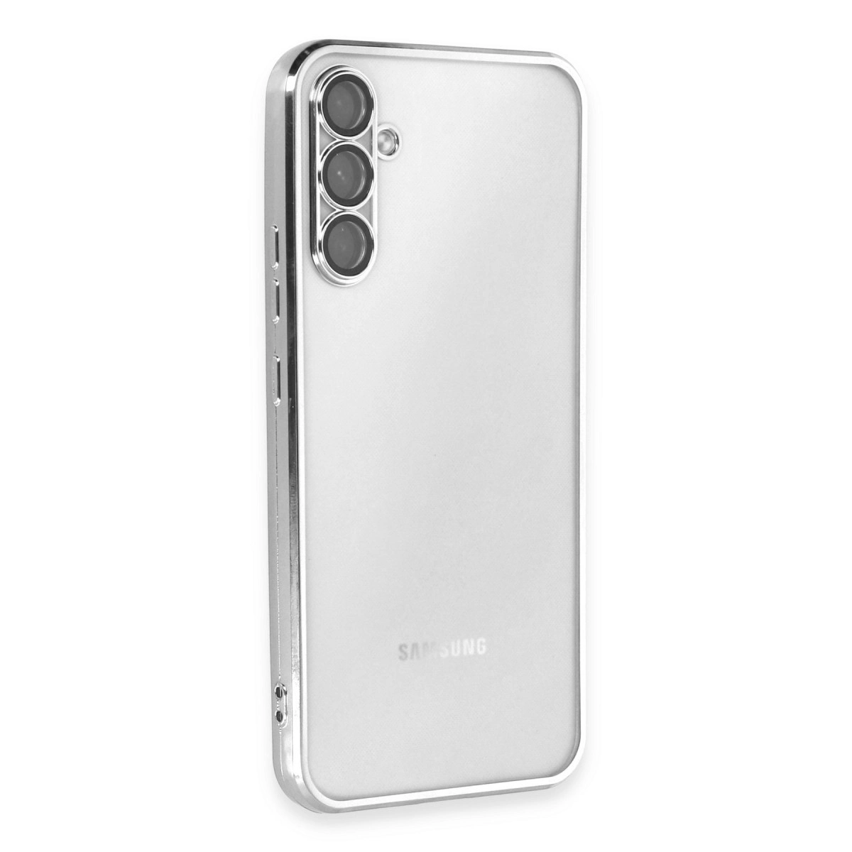 Gümüş çerçeveli şeffaf Samsung telefon kılıfı, üç kamera lensi.