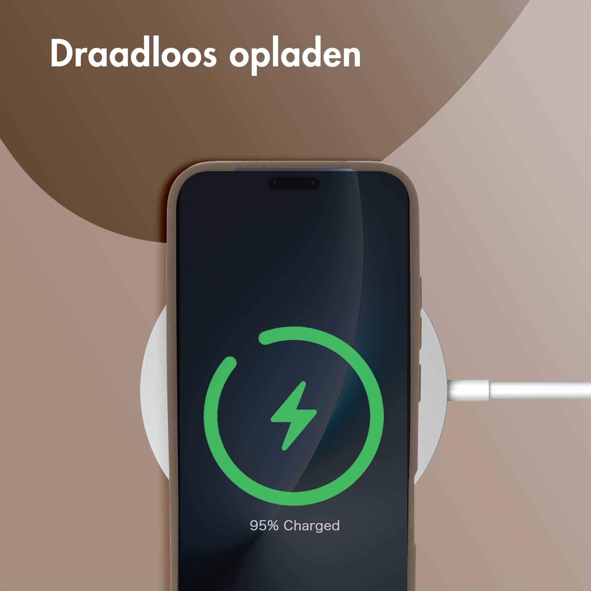 Un smartphone se charge sans fil sur une station de recharge.
