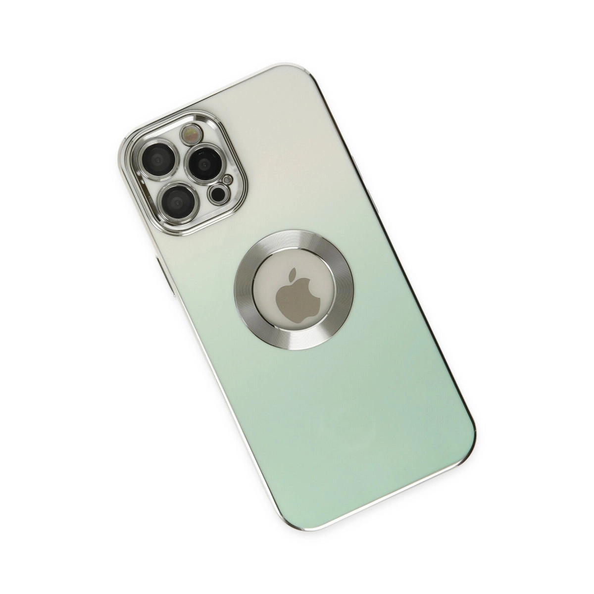 Dört kameralı ve Apple logolu iPhone'un arkası.