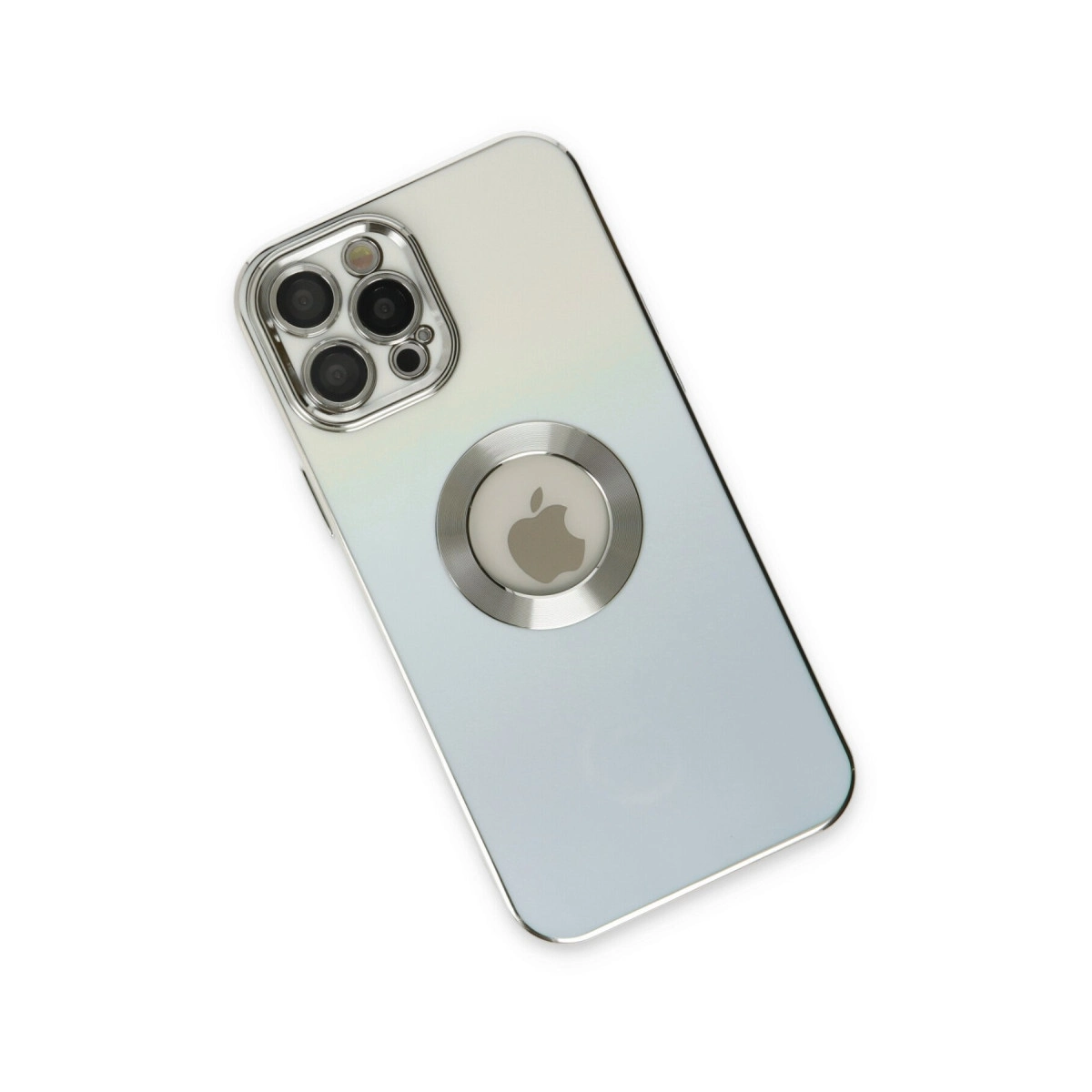 Apple logosu ve kamera dizilimi olan iPhone arka yüzü.