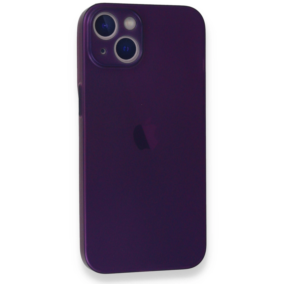 Arkasında çift kamera ve Apple logosu bulunan koyu mor iPhone.