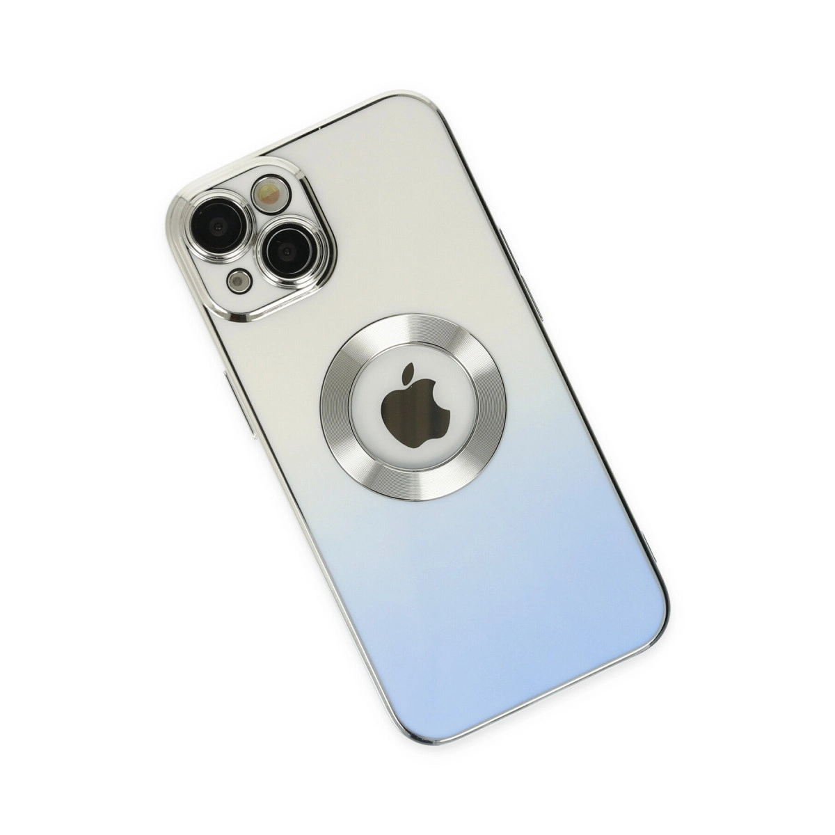 Gümüş iPhone, arkasında kamera çıkıntısı ve Apple logosu bulunur.
