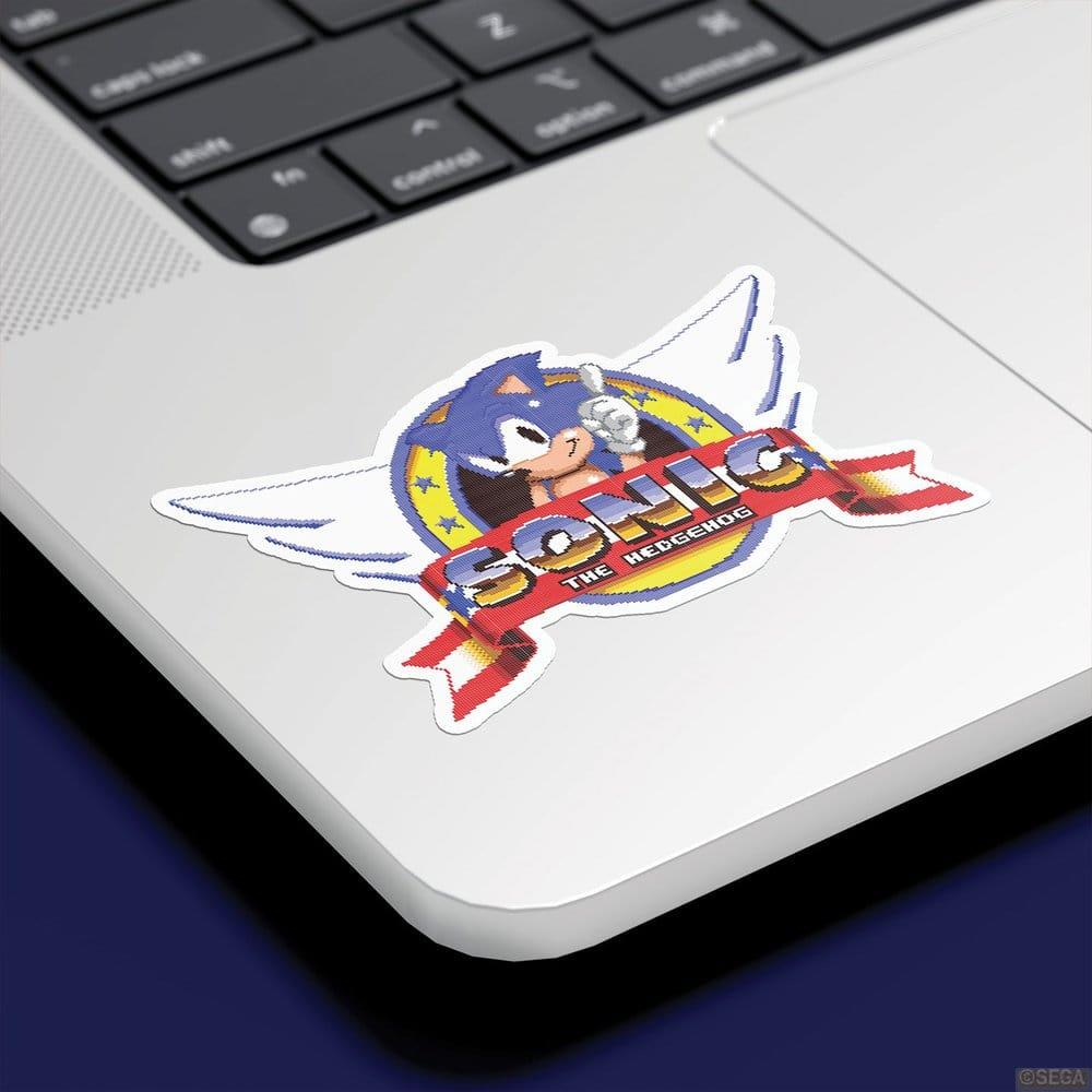 Sonic the Hedgehog Sticker auf einem Laptop.