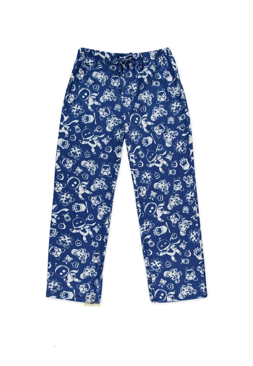 Blaue Hose mit weißem Muster aus kleinen Robotern und Sternen.