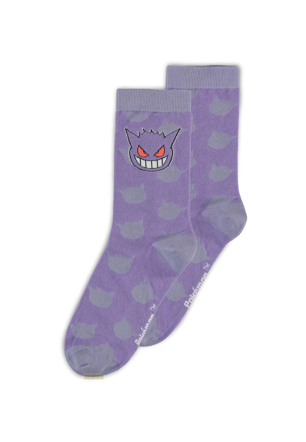 Calcetines morados con Gengar y texto de Pokémon.