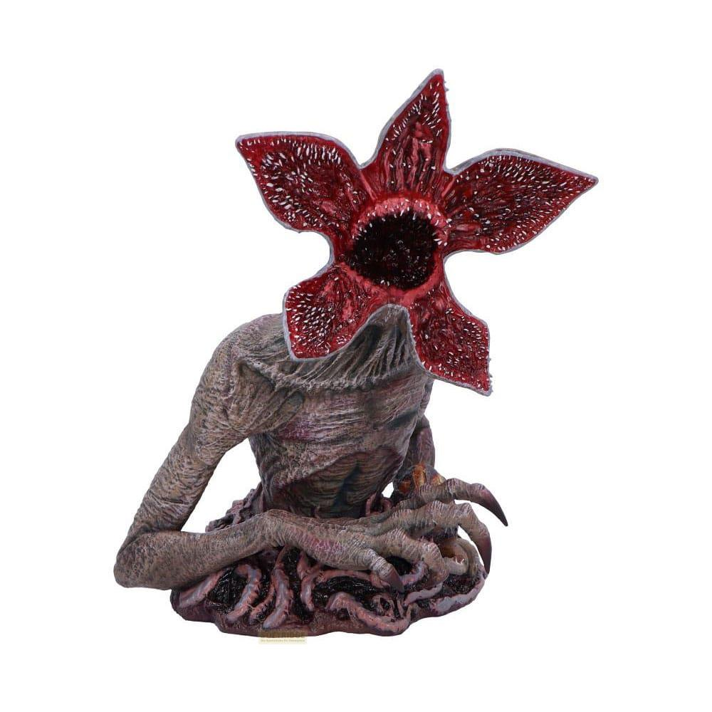 Eine Demogorgon-Figur mit offenem Maul und roten Blütenblättern mit Zähnen.