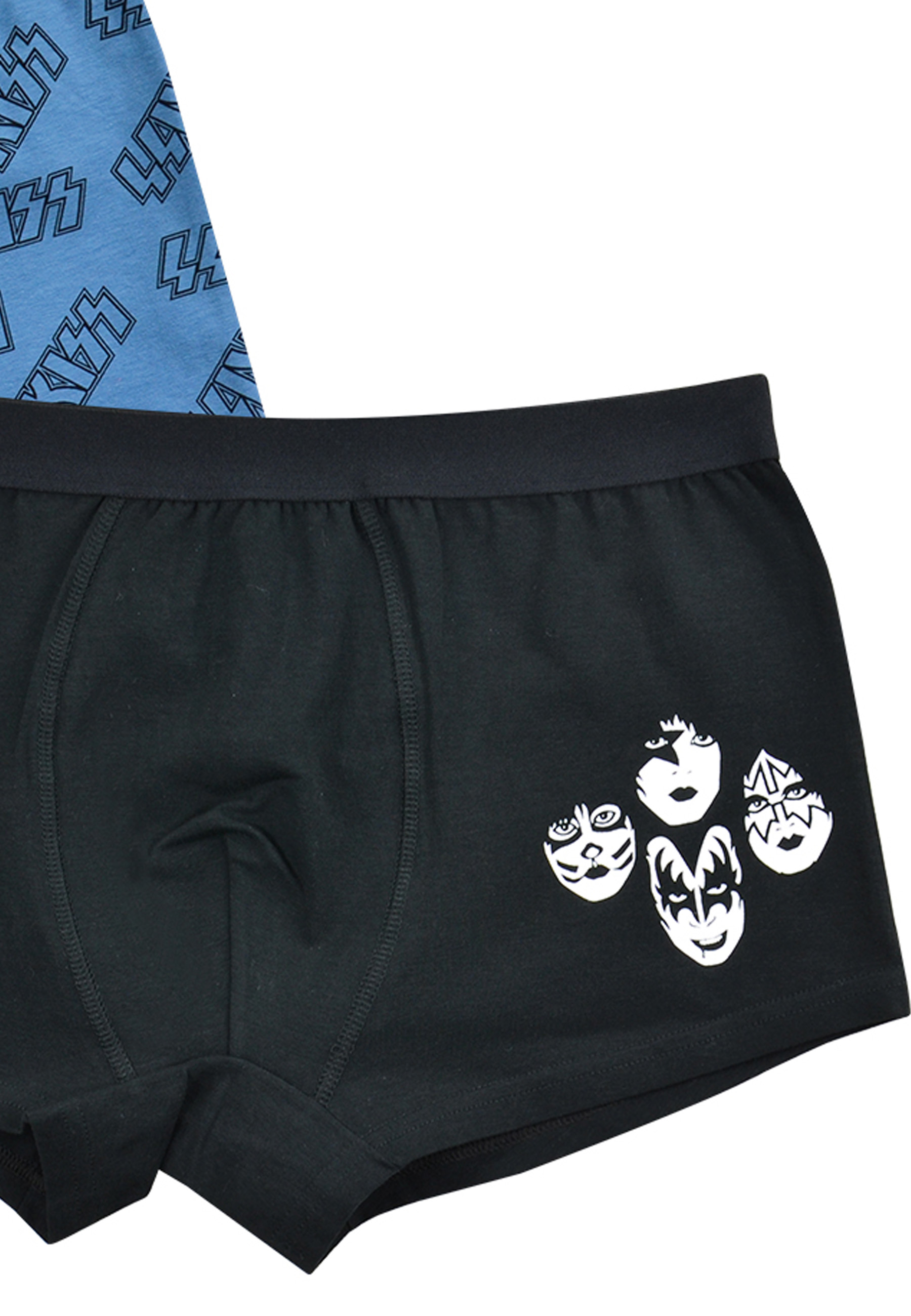 Schwarze Boxershorts mit vier weißen Kiss-Gesichtern und eine blaue mit Kiss-Logo.