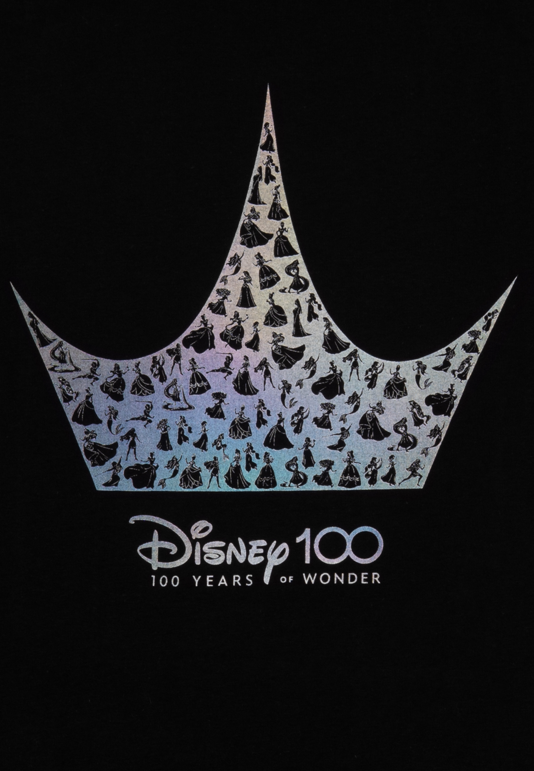 Eine Krone aus Disney-Prinzessinnen-Silhouetten, mit "Disney 100 Years of Wonder".