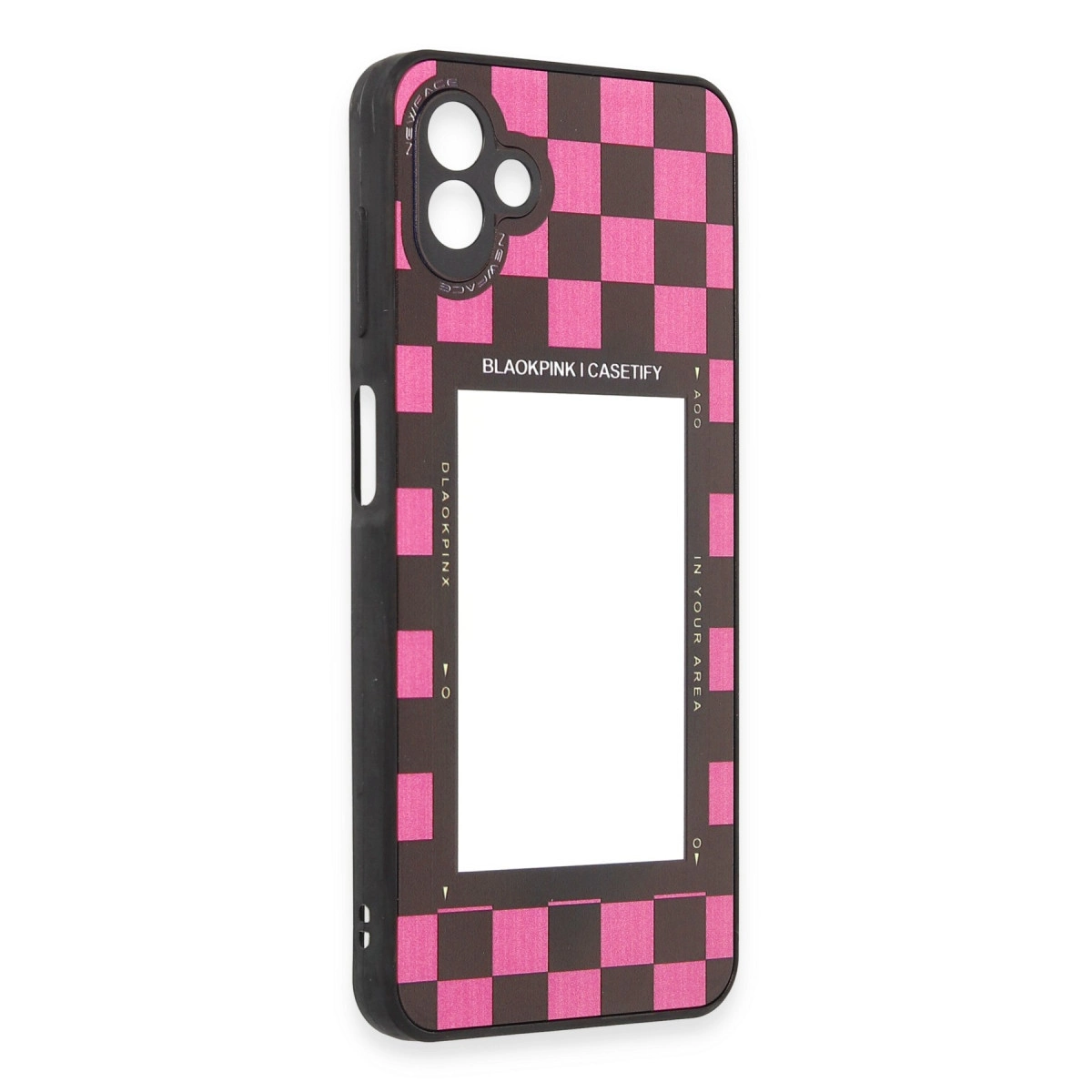 Pembe damalı ve kamera oyuntulu siyah telefon kılıfı.