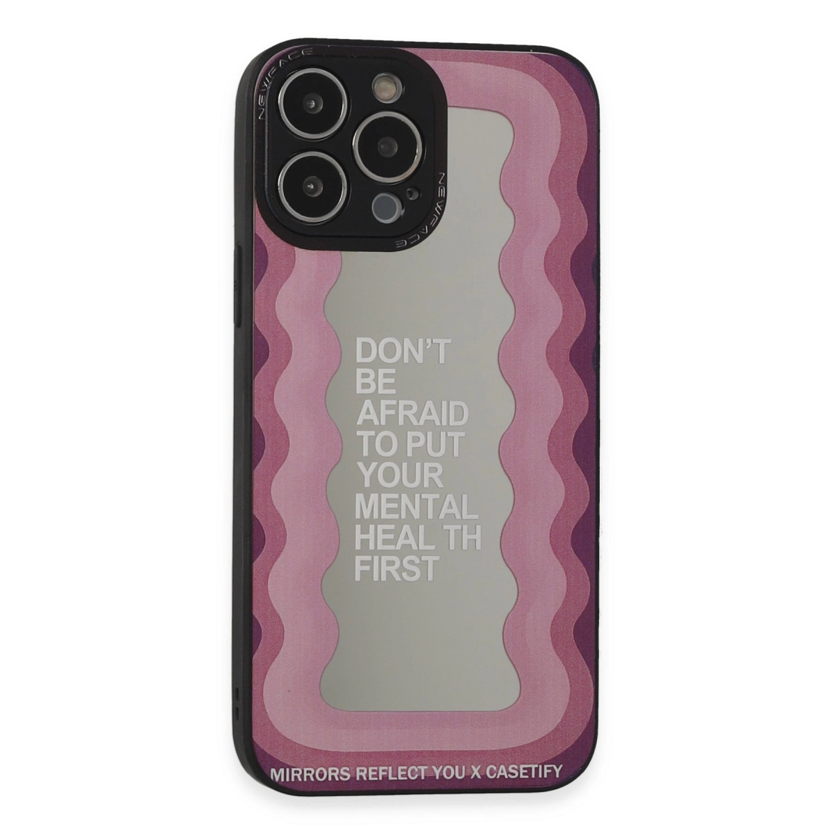 Pembe dalgalı telefon kılıfı yazılı.