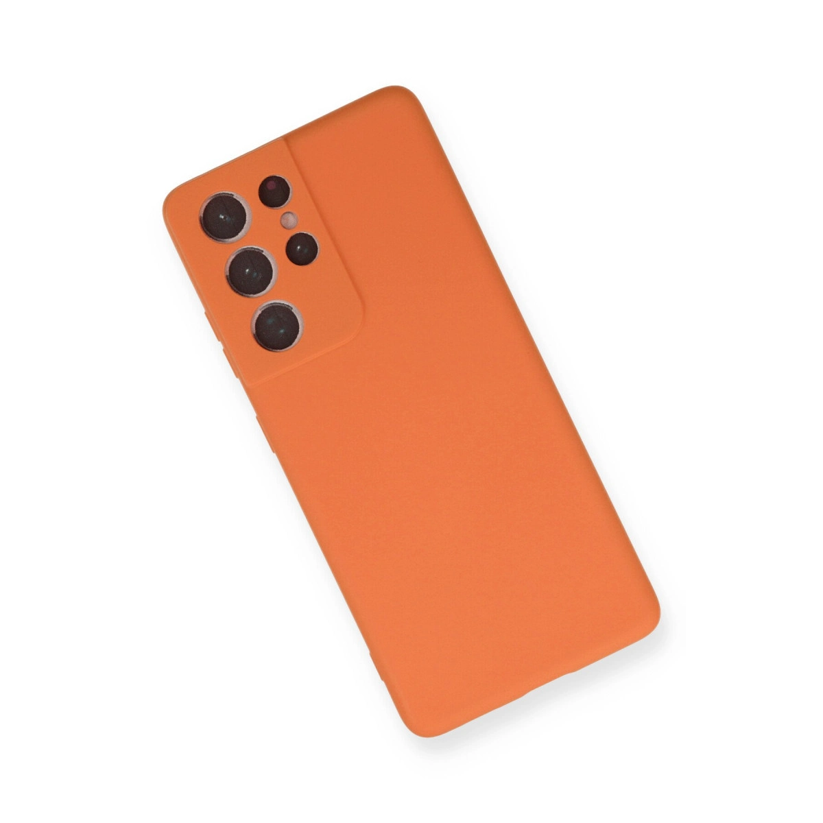 Beyaz arka plan üzerinde kamera modülüne sahip turuncu telefon kılıfı.