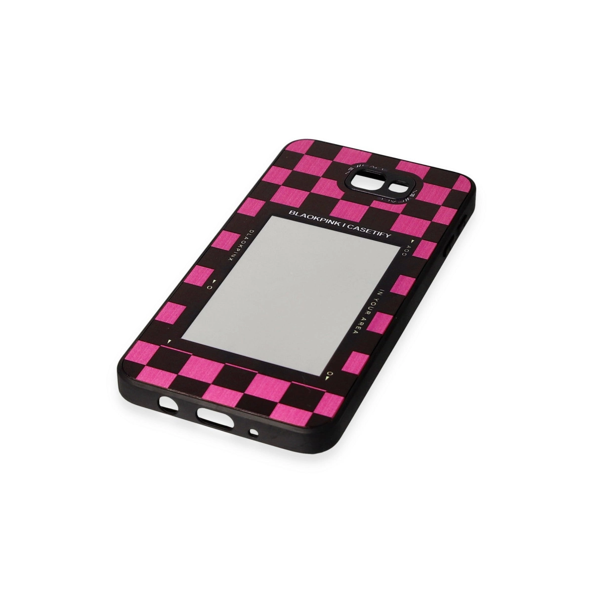 Ayna ve metinli siyah ve pembe kareli telefon kılıfı.