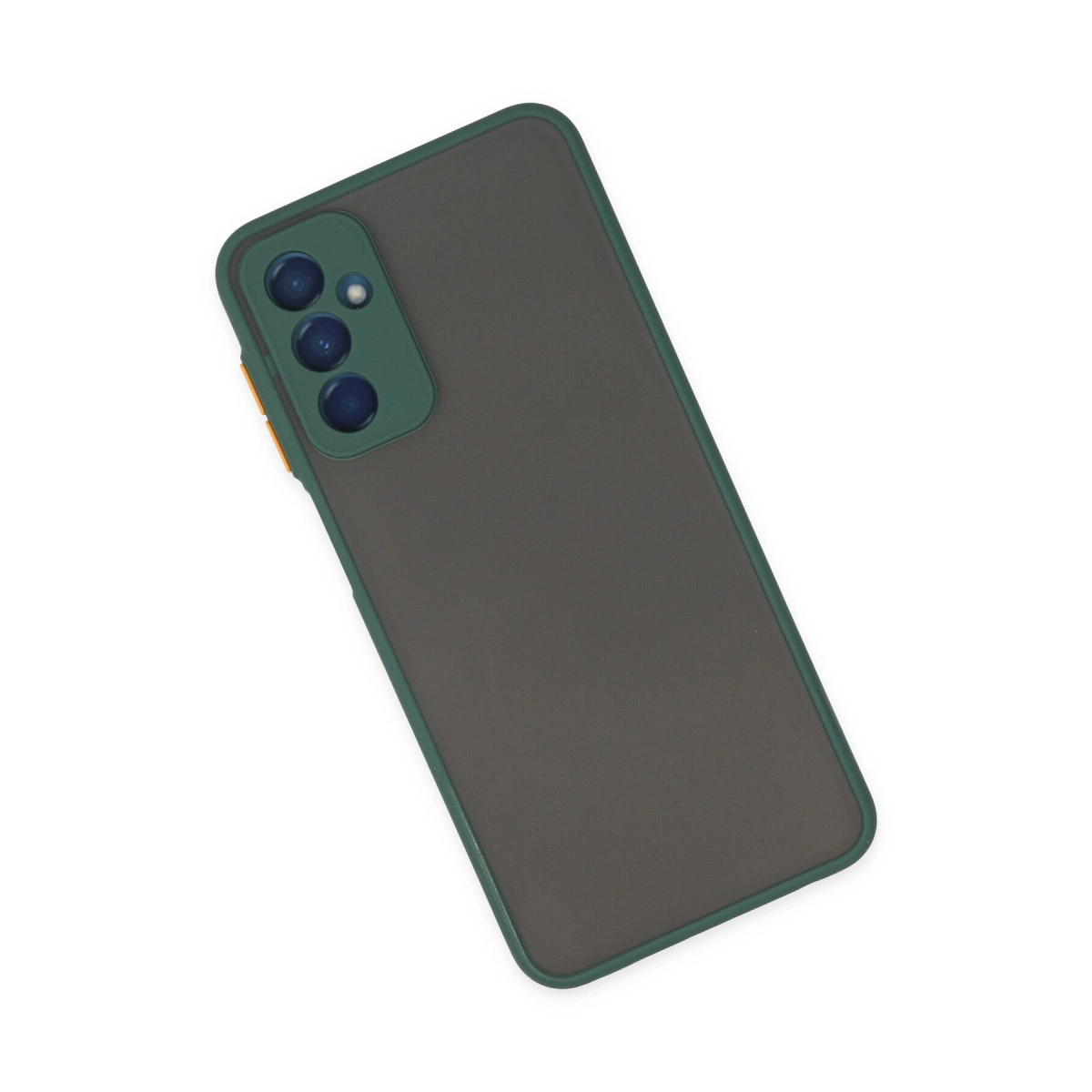 Koyu gri telefon kılıfı, yeşil kenarlı ve kamera oyuntulu. Turuncu vurgu.
