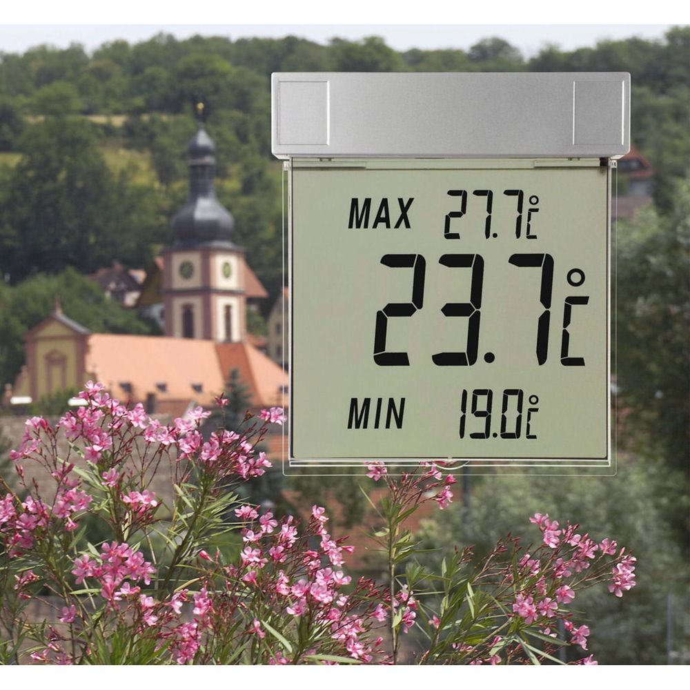 Digitales Thermometer zeigt MAX 27.7, AKTUELL 23.7, MIN 19.0 Grad.