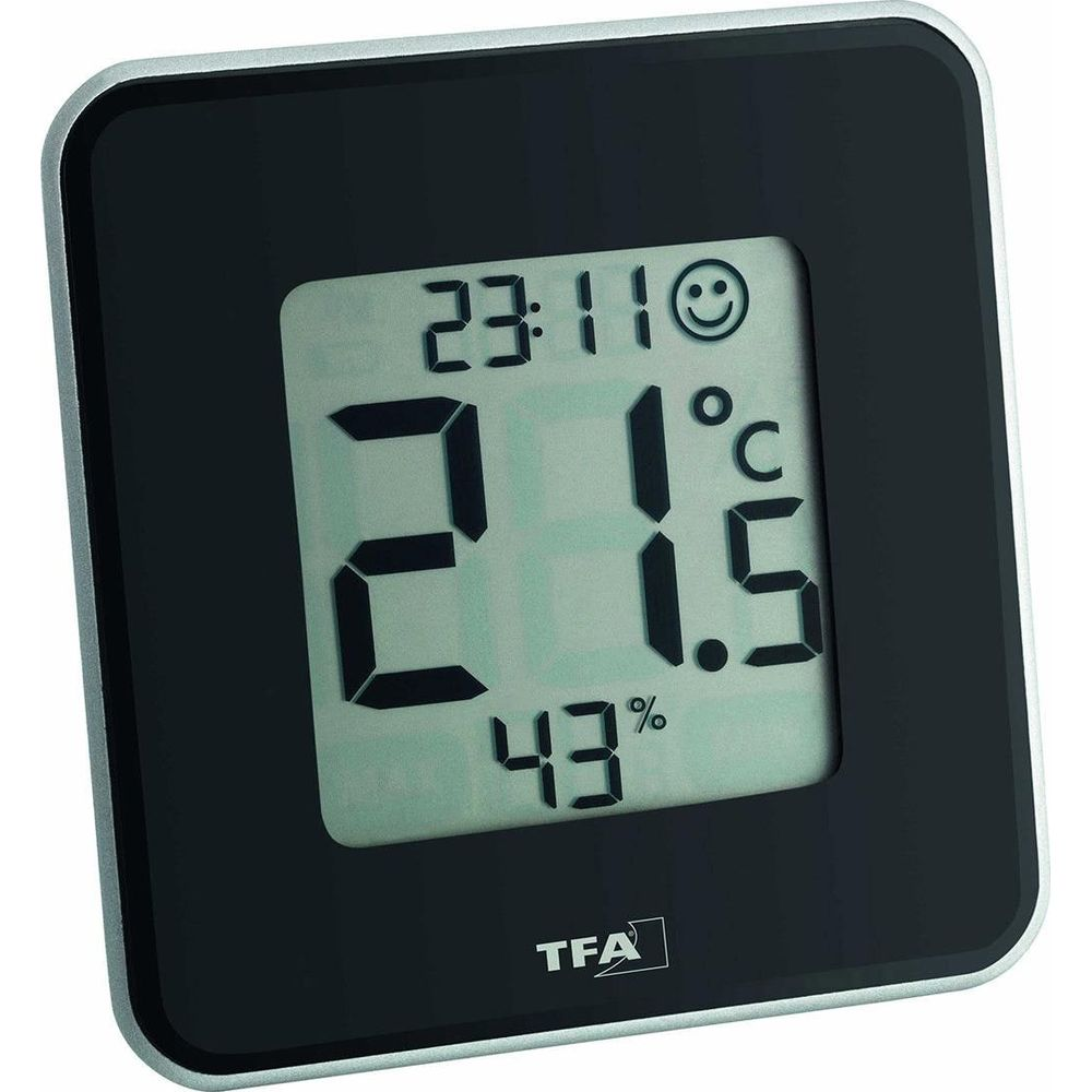 Orologio digitale mostra 23:11, 21.5 gradi C e 43% umidità.