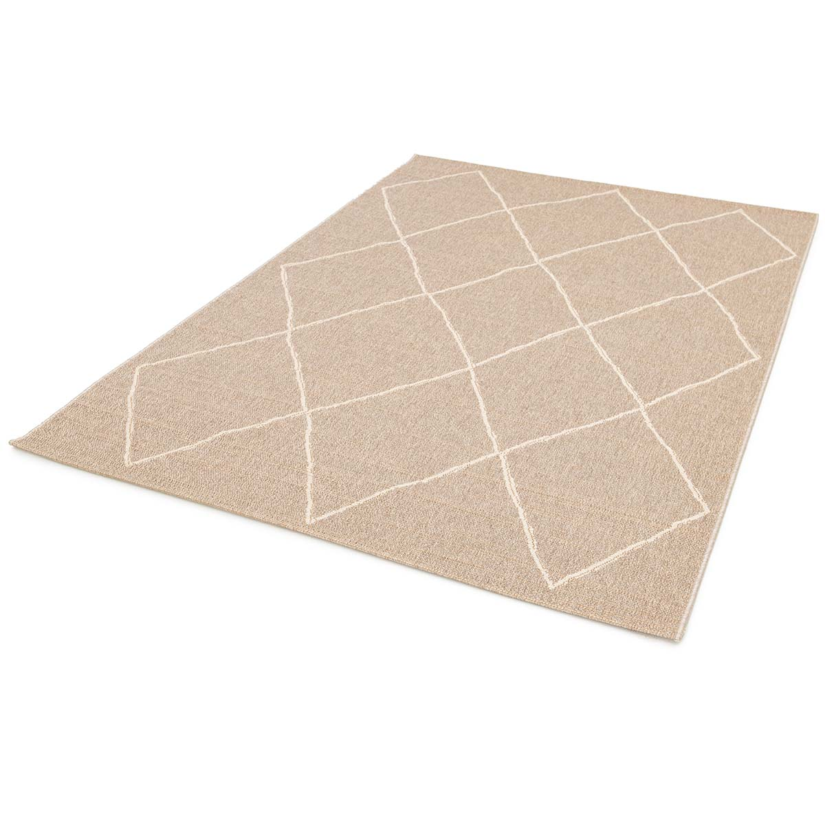 Een beige vloerkleed met een wit ruitpatroon op een witte achtergrond.