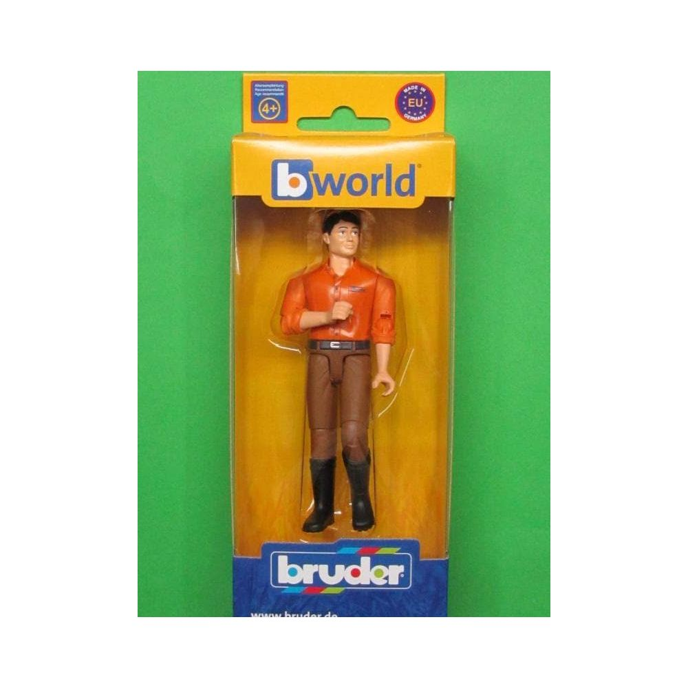 Mężczyzna w pomarańczowej koszuli i brązowych spodniach, w opakowaniu.