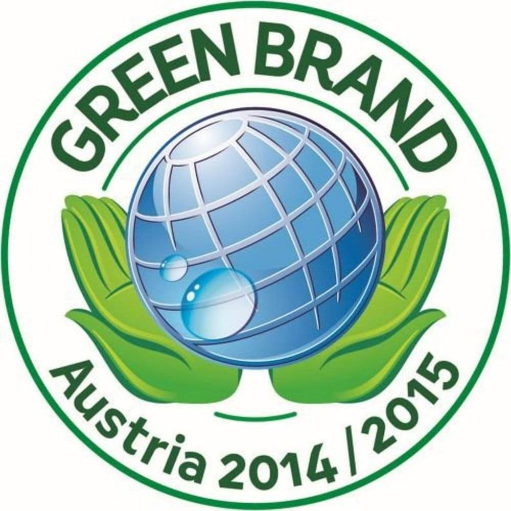 Logo Green Brand Autriche 2014/2015 avec des mains tenant un globe.