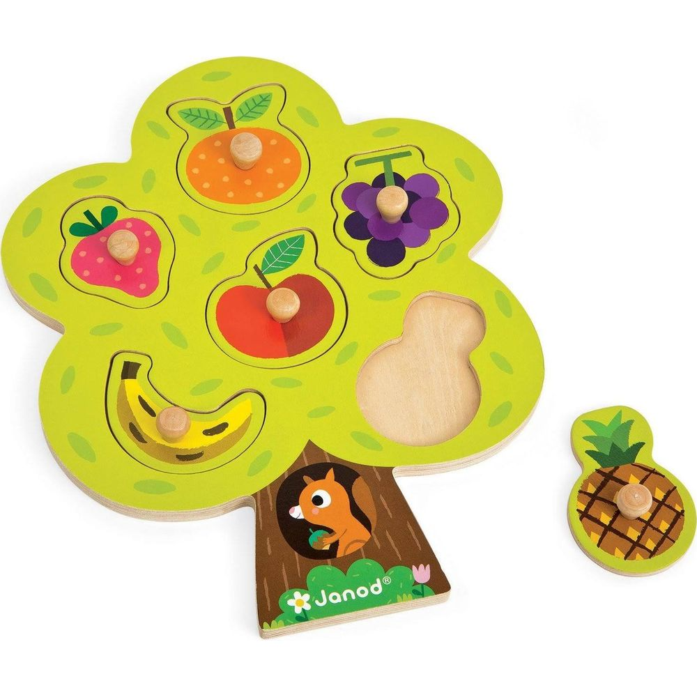 Holzbaum-Puzzle mit Früchten: Erdbeere, Orange, Traube, Apfel, Banane und Ananas.