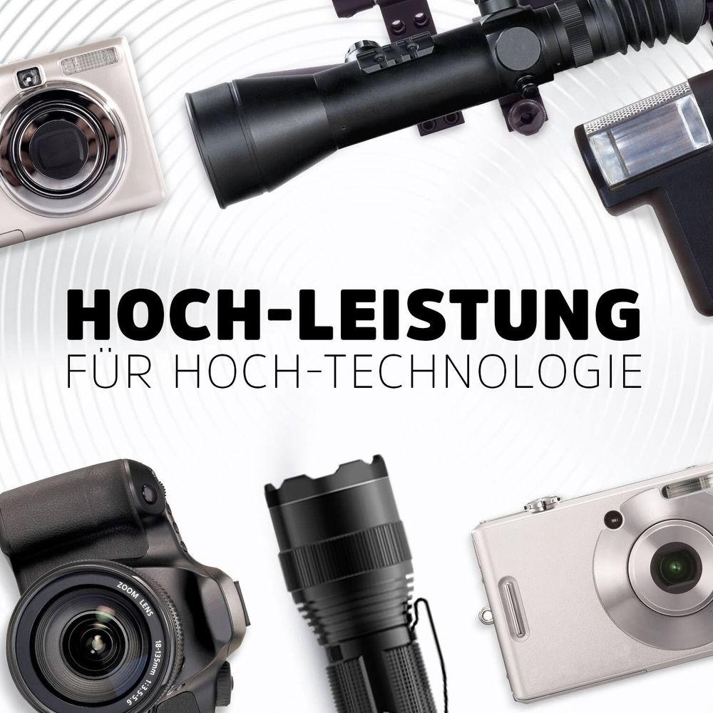Hochleistungsausrüstung: Kamera, Zielfernrohr, Blitz, Taschenlampe.