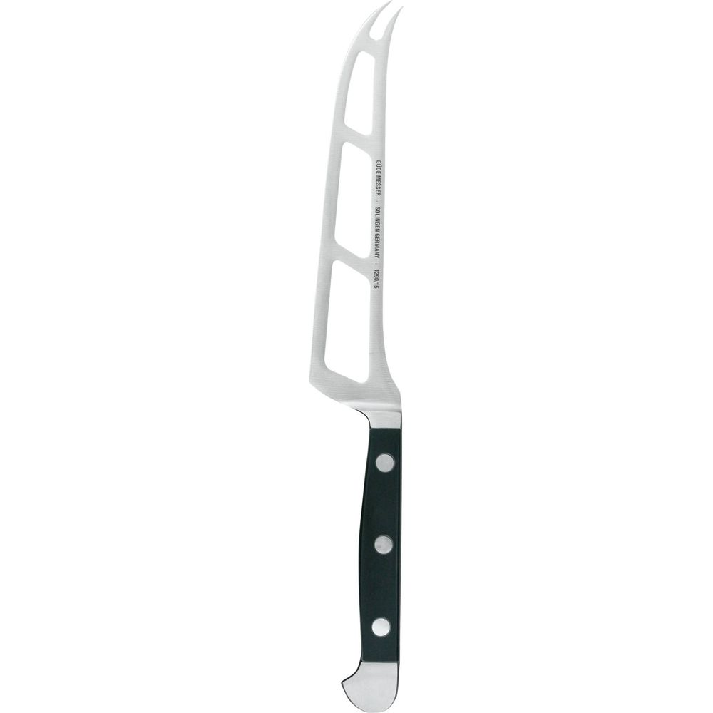 Ein silbernes Kässemesser mit schwarzem Griff und drei Nieten.