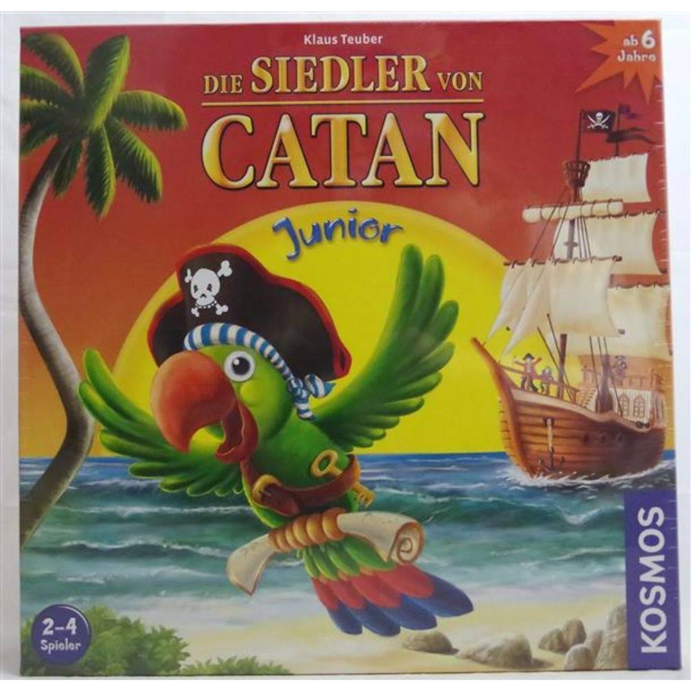 Piratenpapagei mit Augenklappe auf einem Schiff vor tropischer Kulisse.