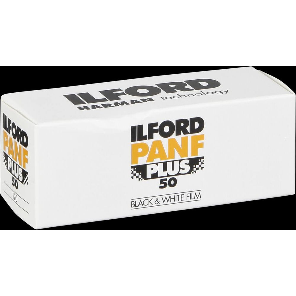 Ilford Pan F Plus 50 Schwarz-Weiß-Film-Verpackung mit Aufdruck.