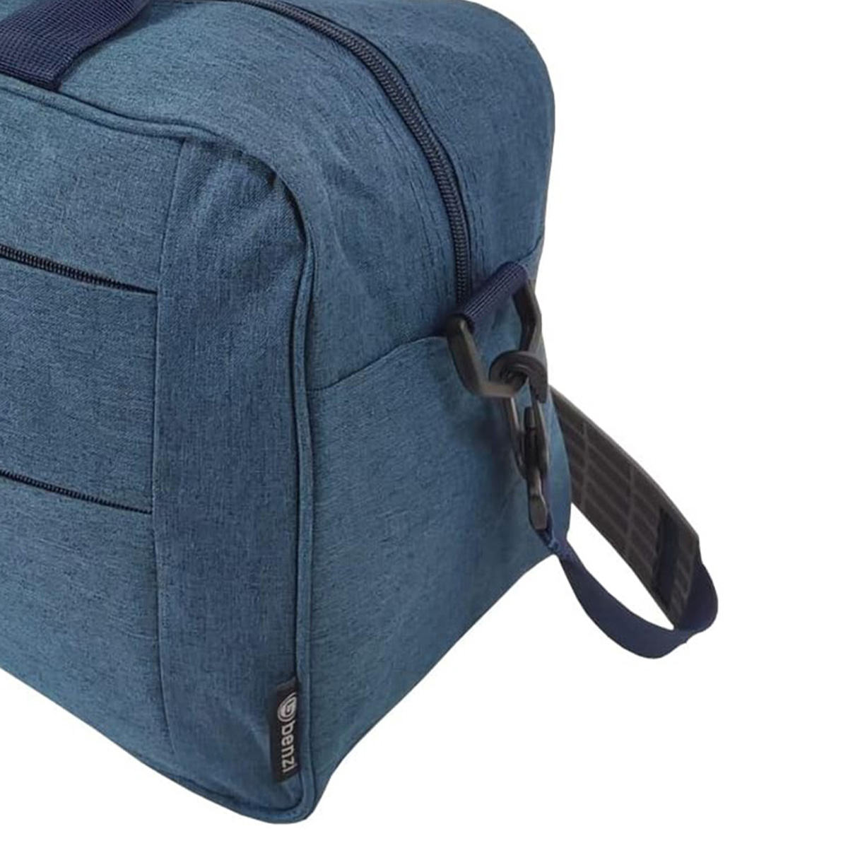 Bolsa de lona azul con cremallera y asa. Logotipo de Benzi abajo.