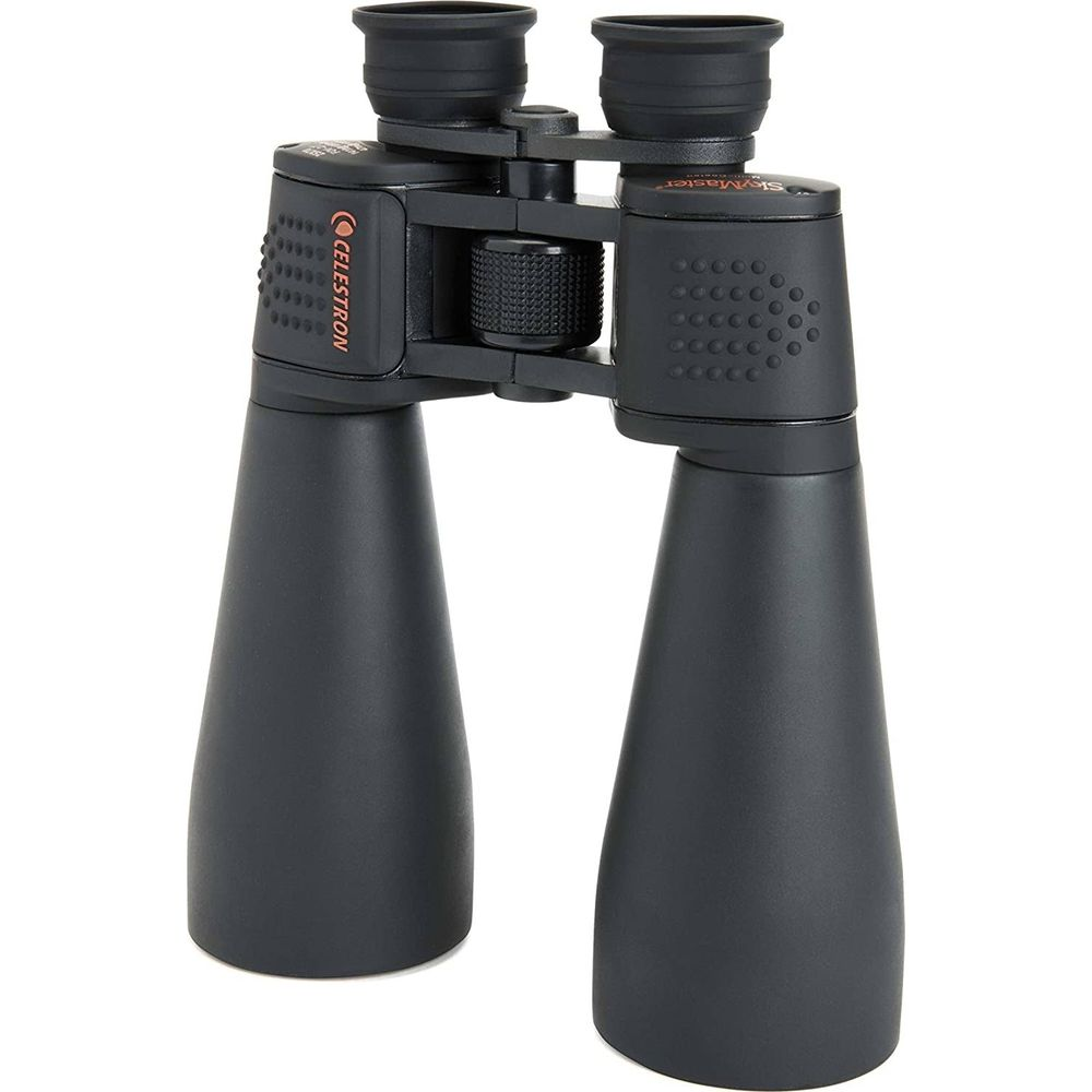 Binocolo nero Celestron SkyMaster con rotella di messa a fuoco e impugnatura testurizzata.