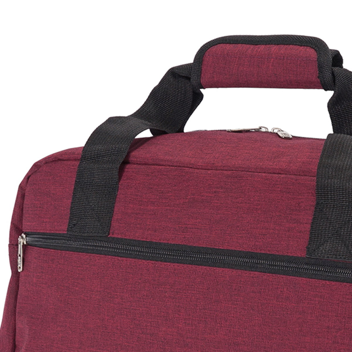 Bolsa de lona roja con correas negras y detalles de cremallera.