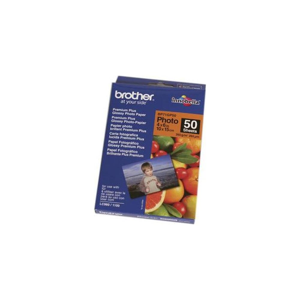 Packung Brother Premium Plus Fotopapier, 50 Blatt, 10x15cm, mit Früchten.